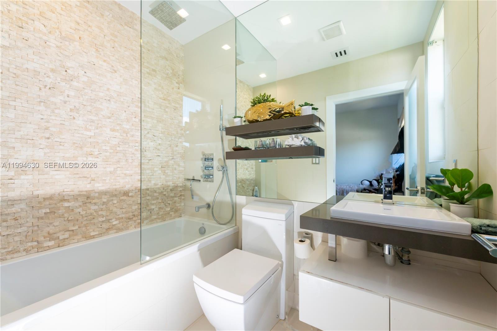 361 Jefferson Ave #3 Miami Beach, FL 33139