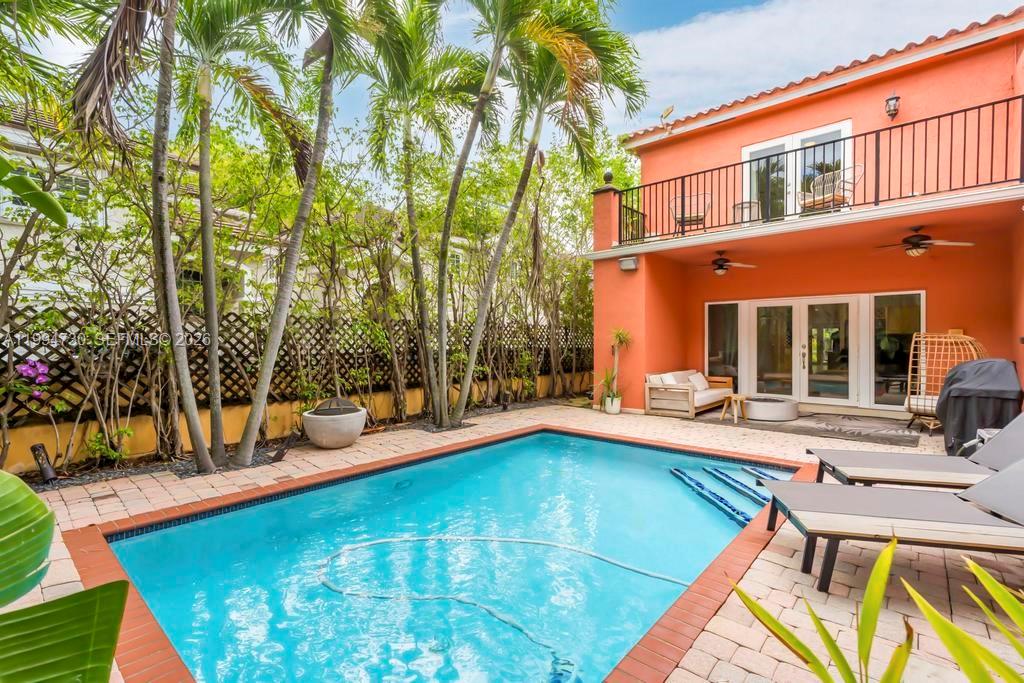 2841 Day Ave #2841 Miami, FL 33133