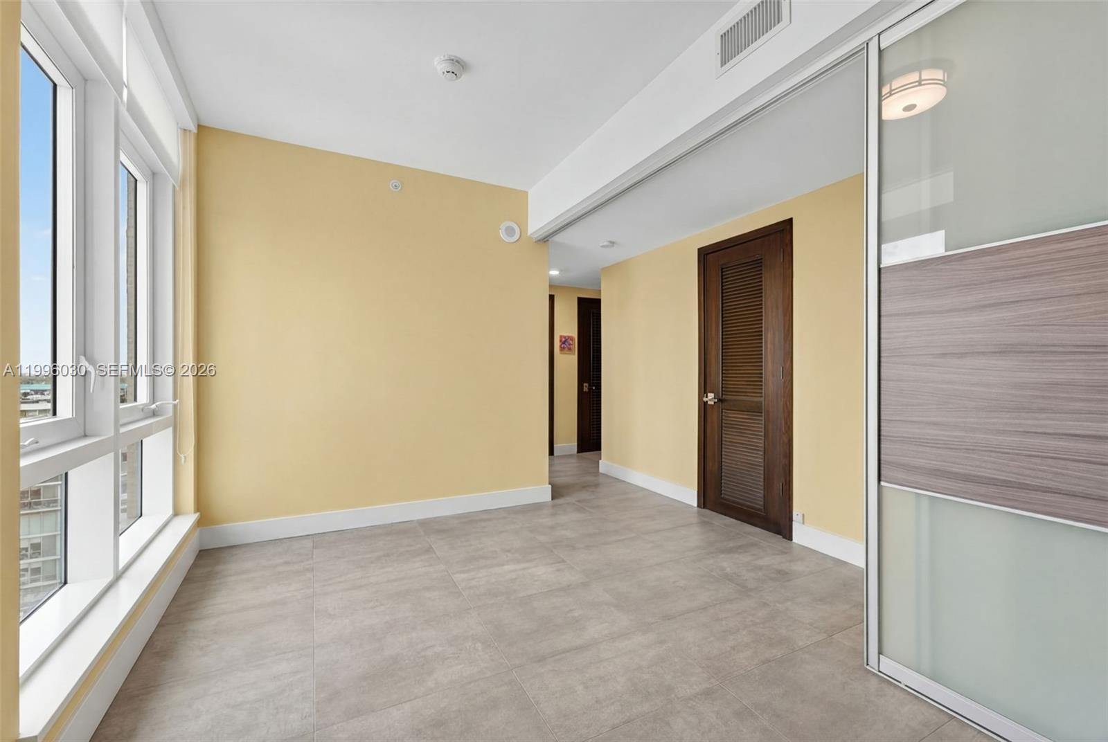 3951 S Ocean Dr #1803 Hollywood, FL 33019