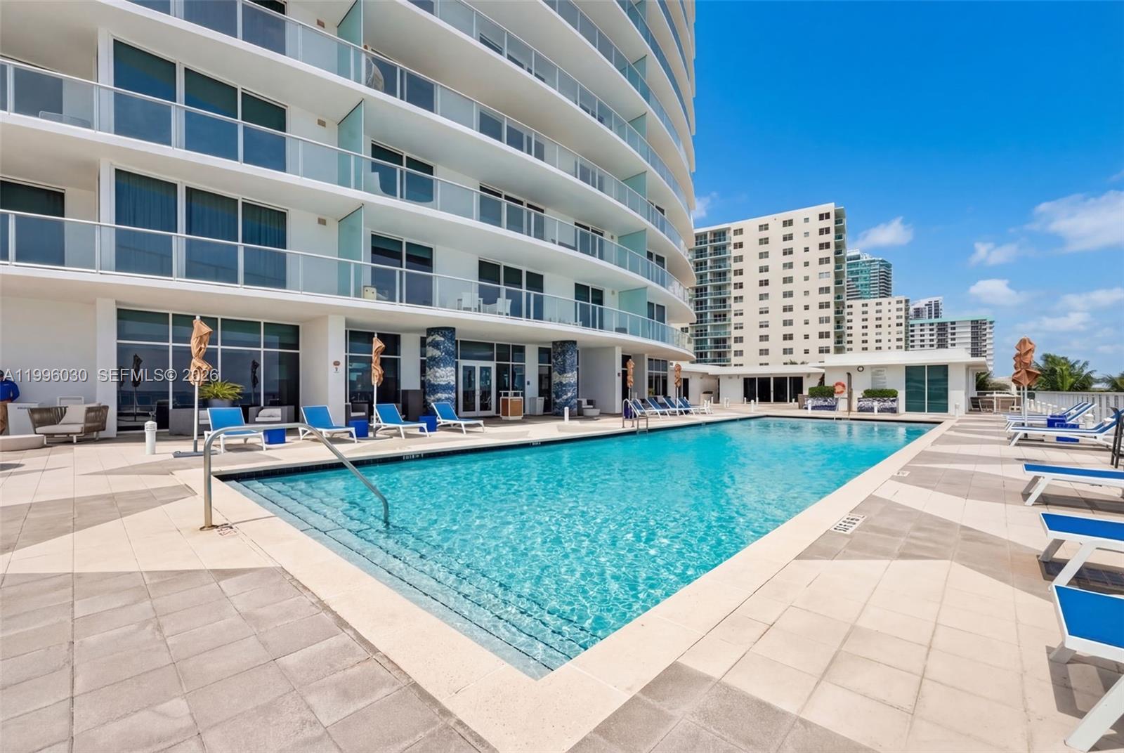 3951 S Ocean Dr #1803 Hollywood, FL 33019