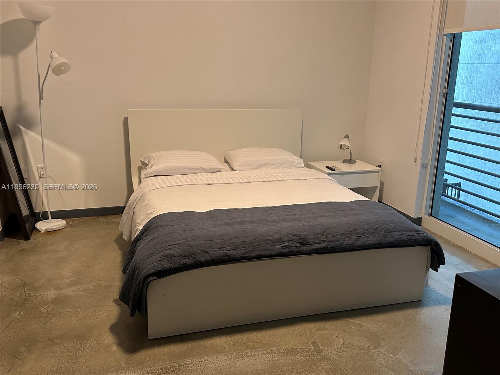 image Loft Downtown I8