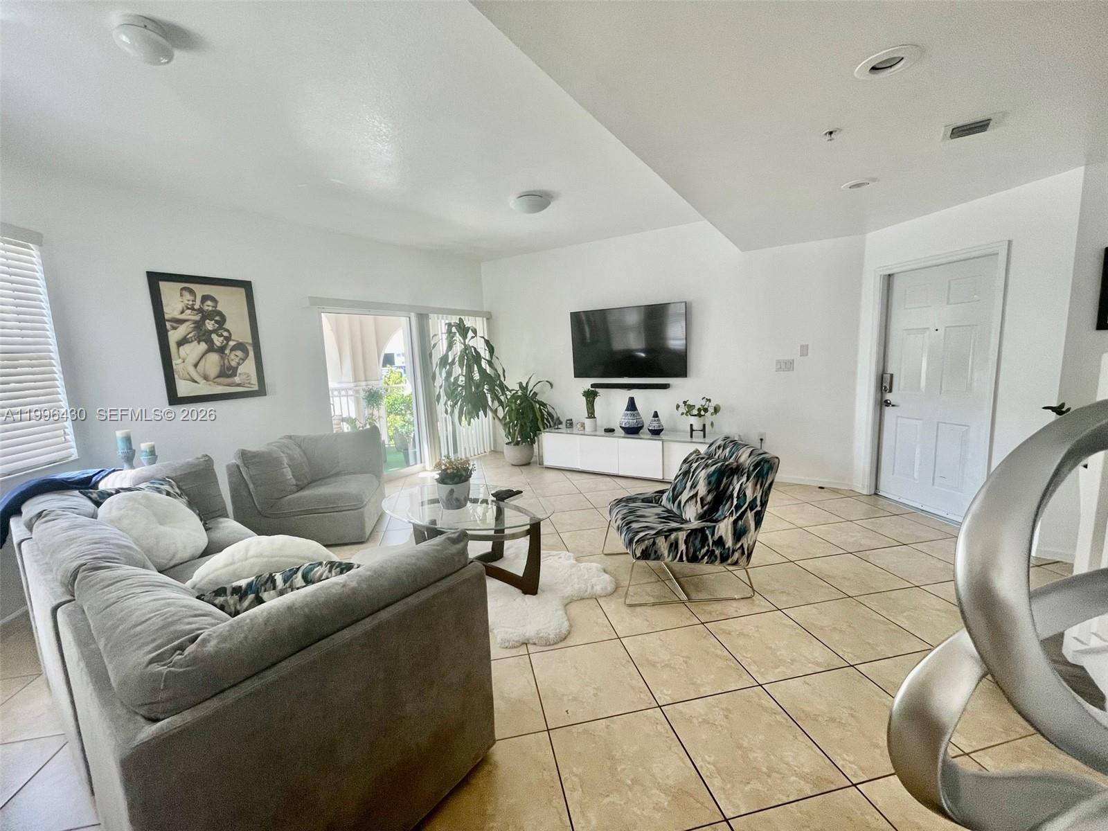 11503 NW 89th St #206 Doral, FL 33178