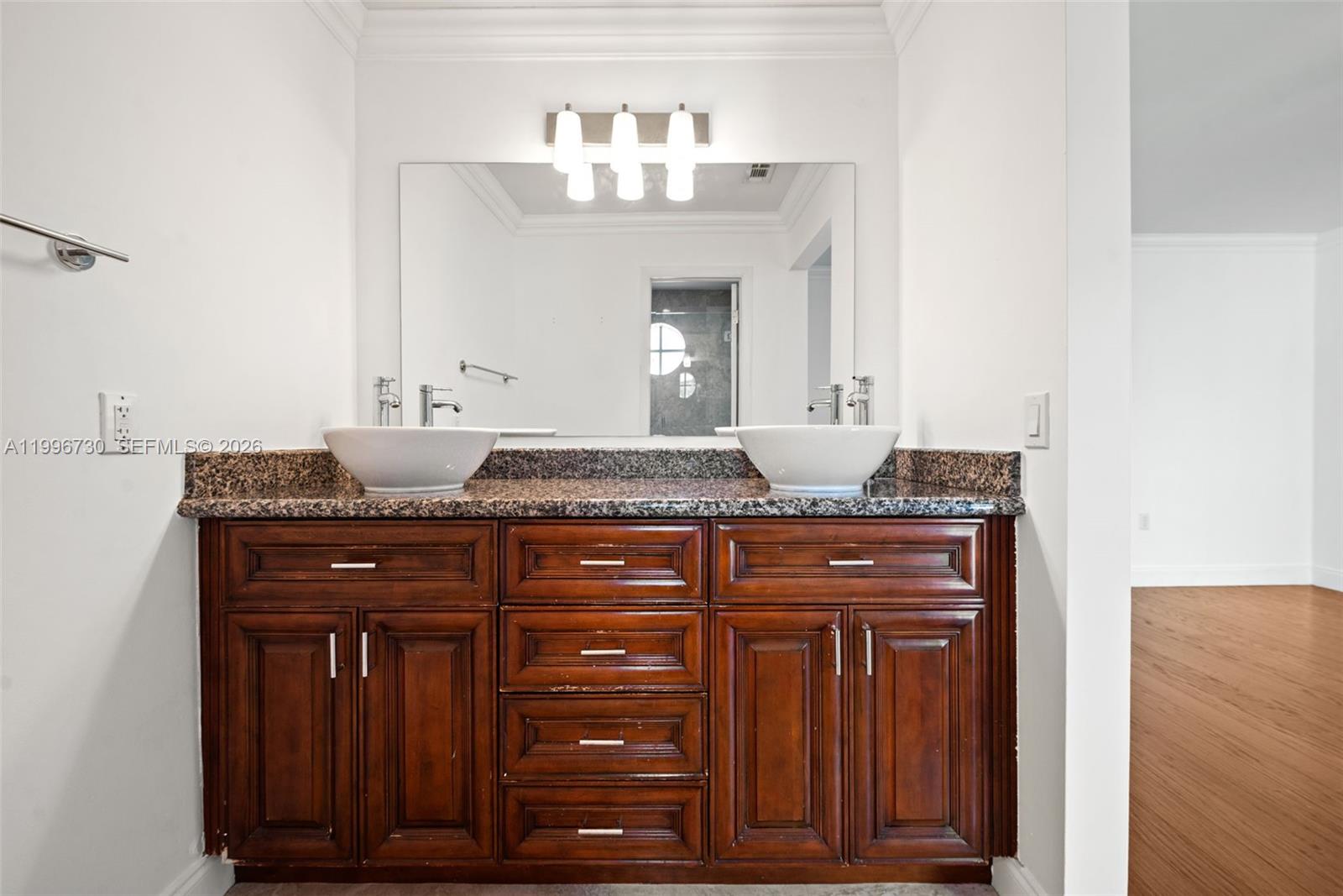 3135 Gifford Ln #C Miami, FL 33133