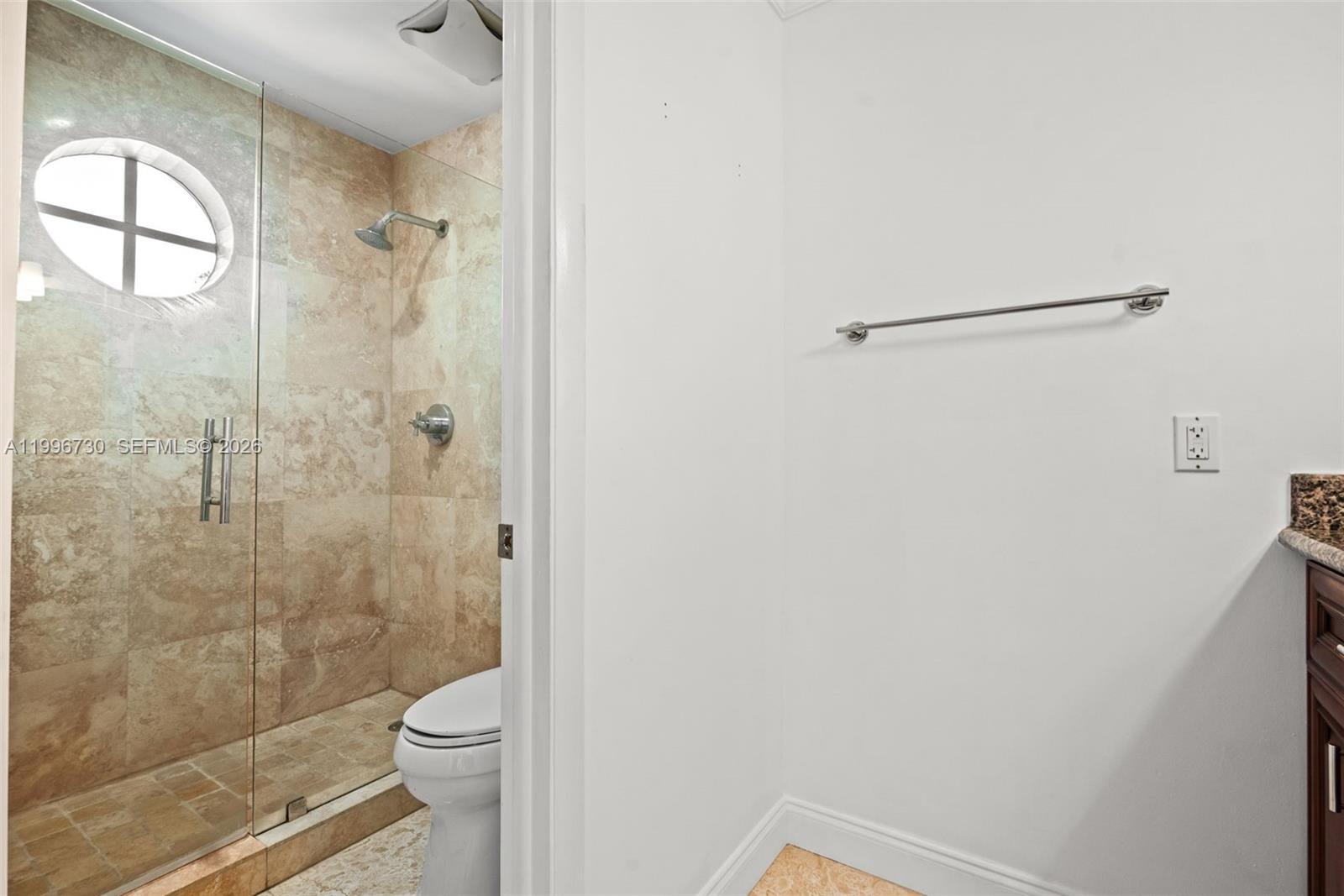 3135 Gifford Ln #C Miami, FL 33133