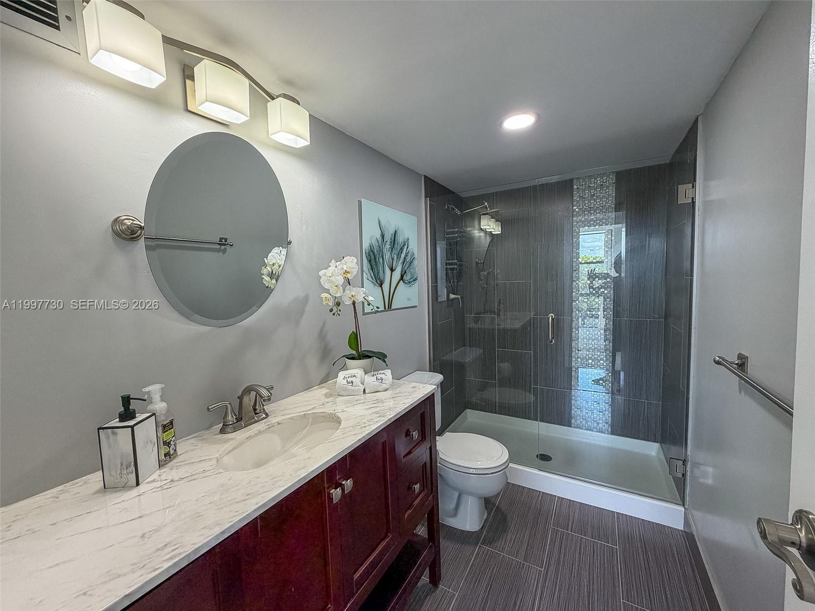 1000 Parkview Dr #531 Hallandale Beach, FL 33009