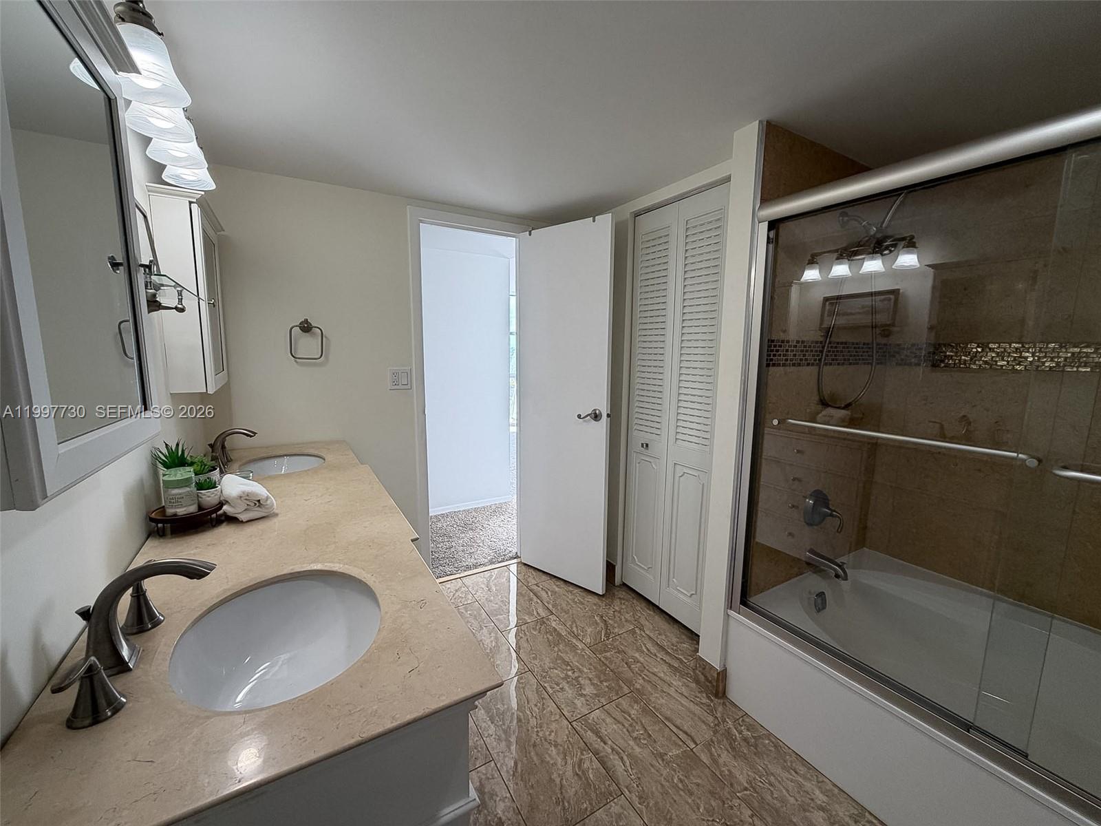 1000 Parkview Dr #531 Hallandale Beach, FL 33009