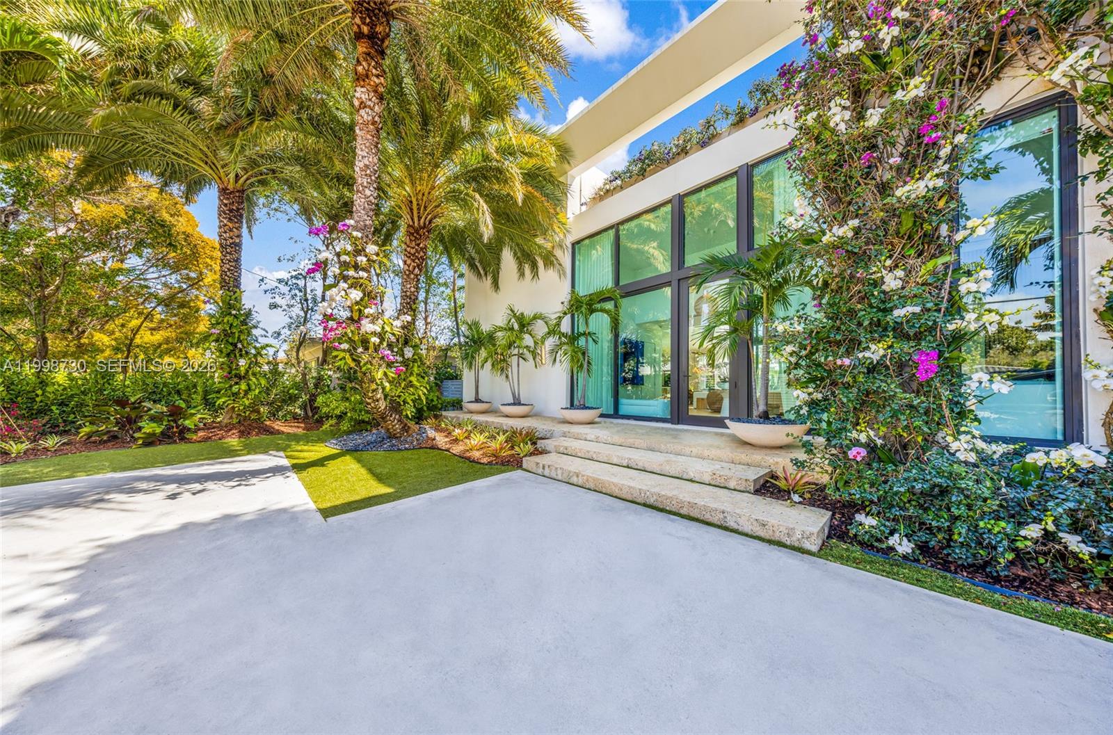 4515 N Michigan Ave Miami Beach, FL 33140