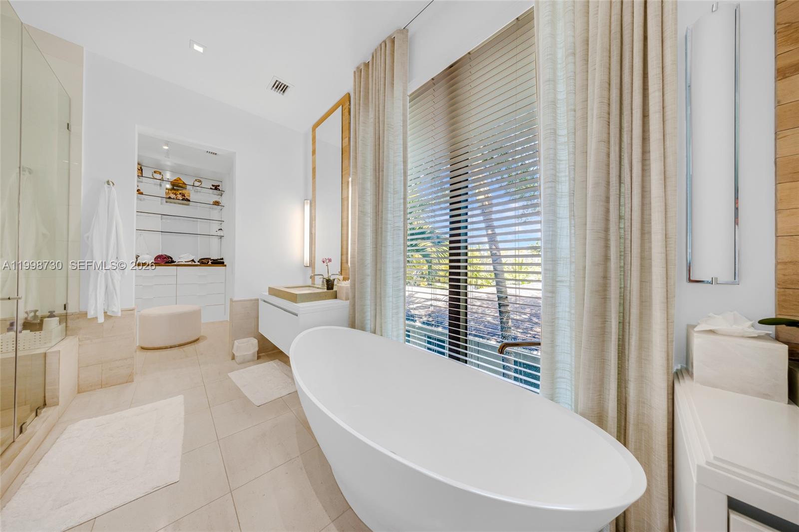 4515 N Michigan Ave Miami Beach, FL 33140