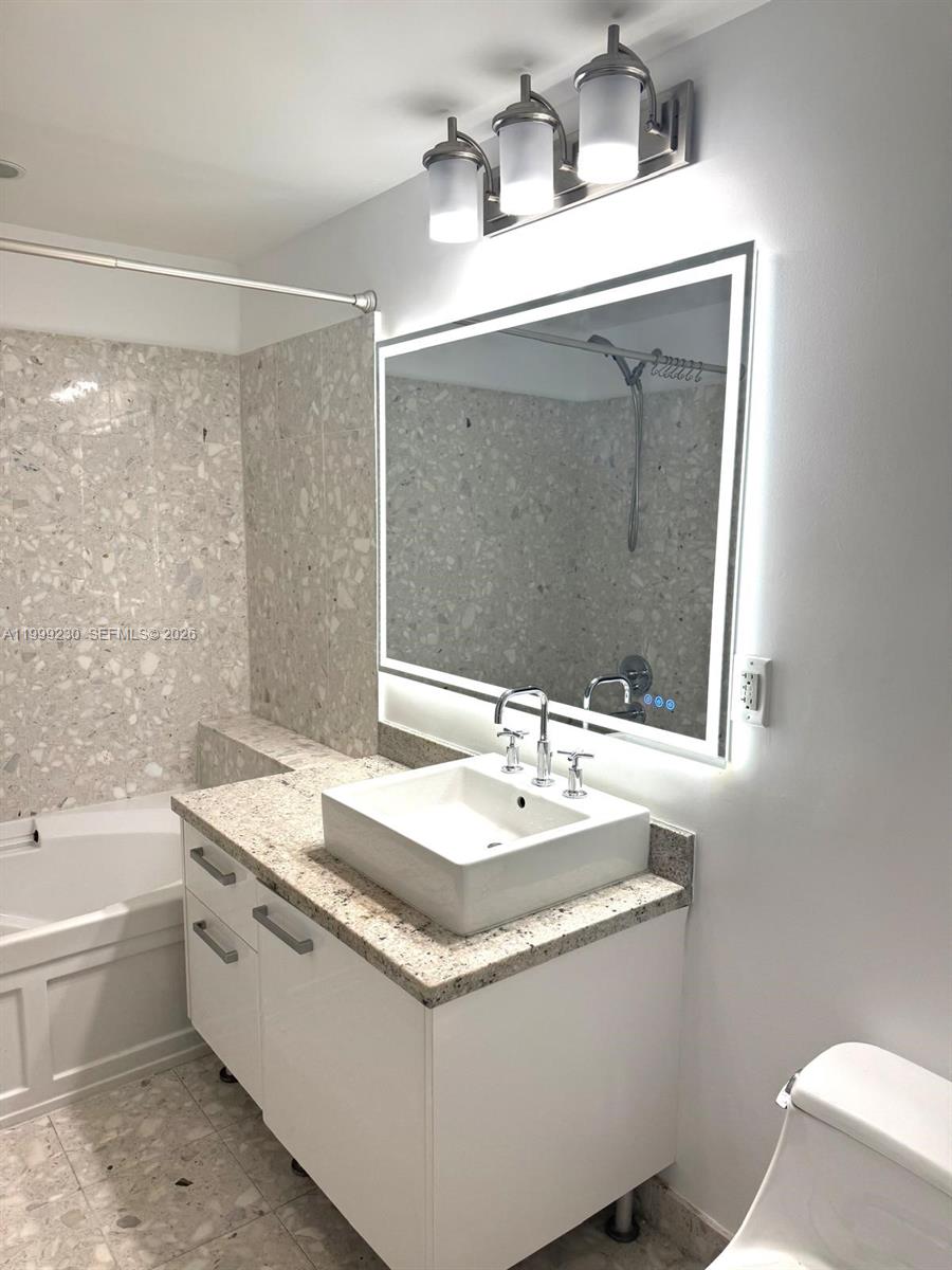 image Latitude on the River18