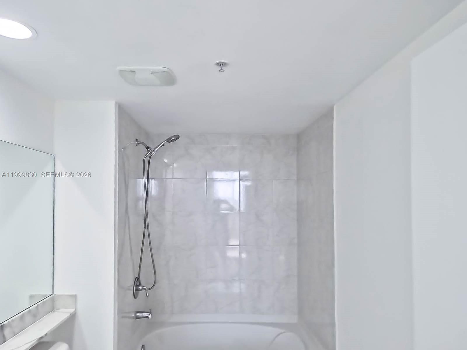 image The Venture at Aventura4
