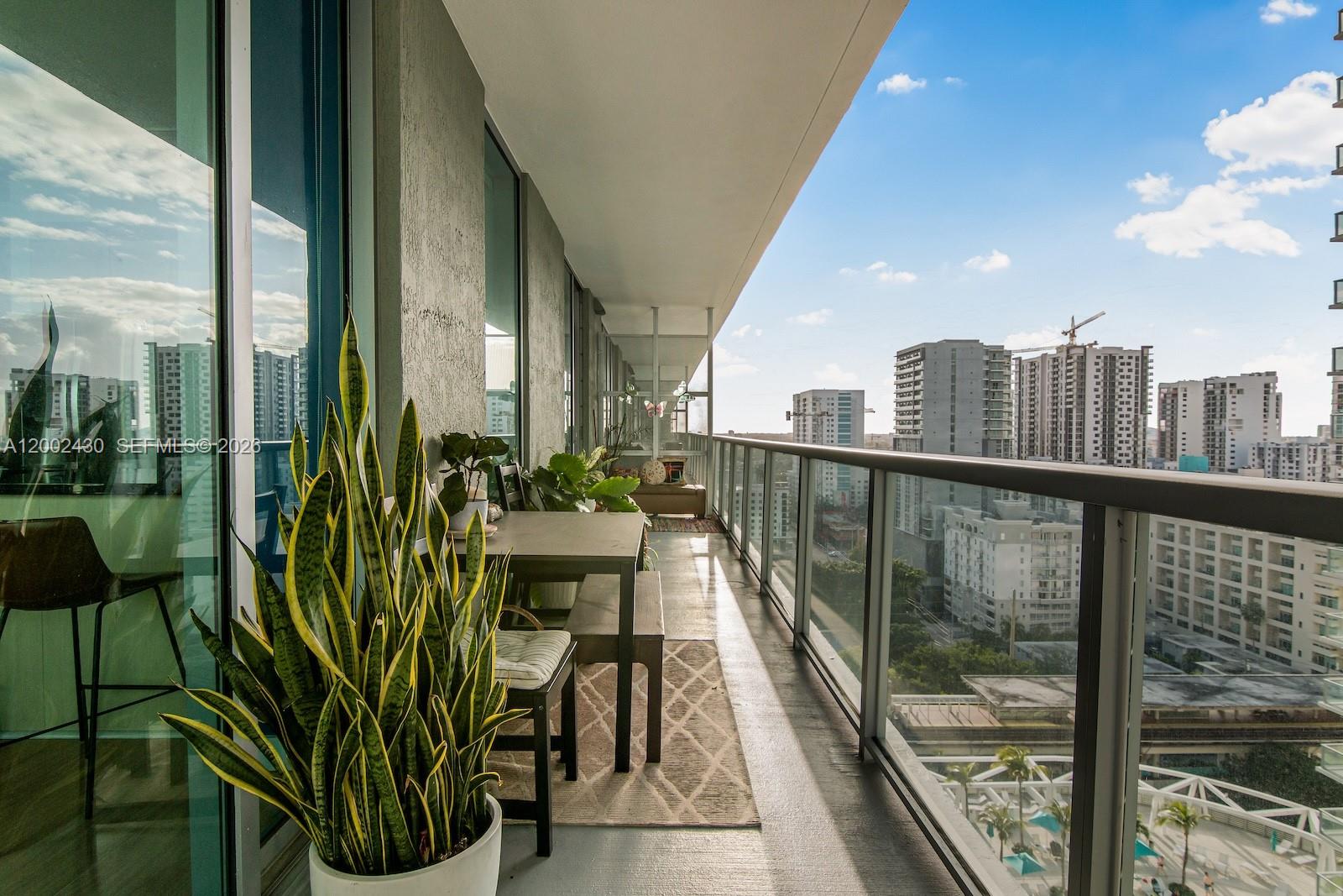 image Axis on Brickell South14