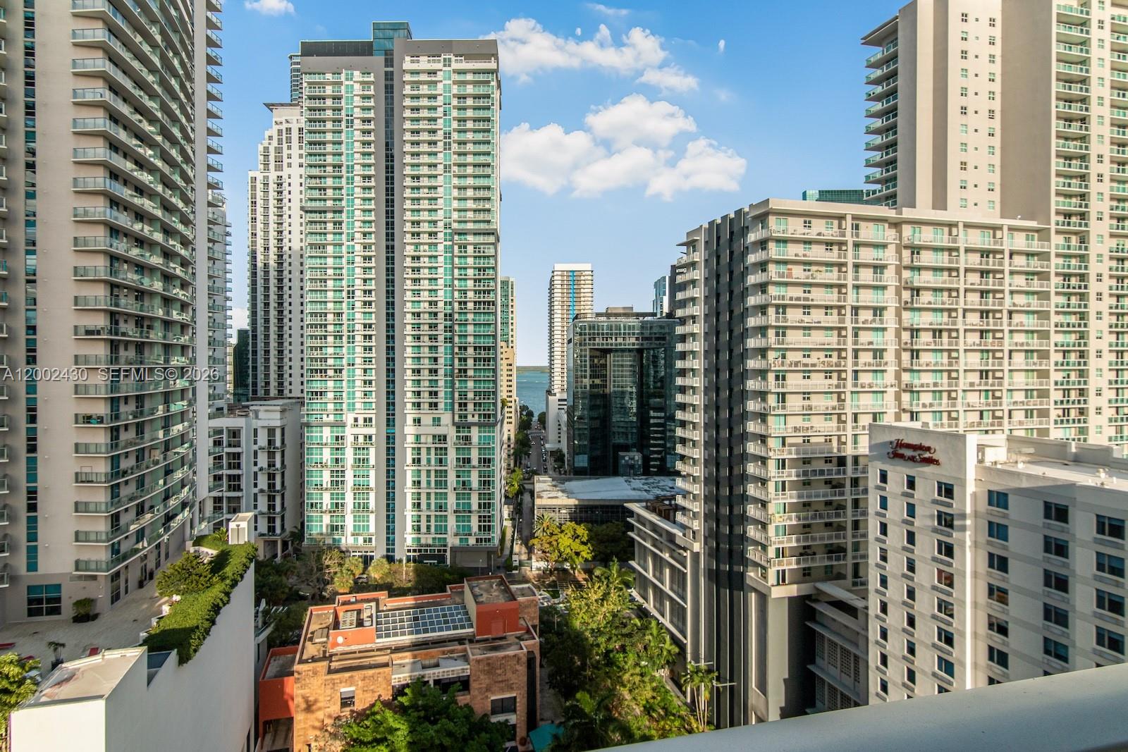 image Axis on Brickell South17