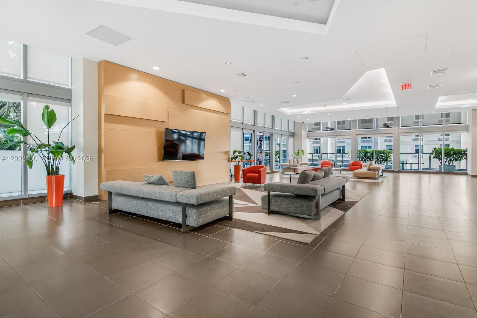 image Axis on Brickell South34