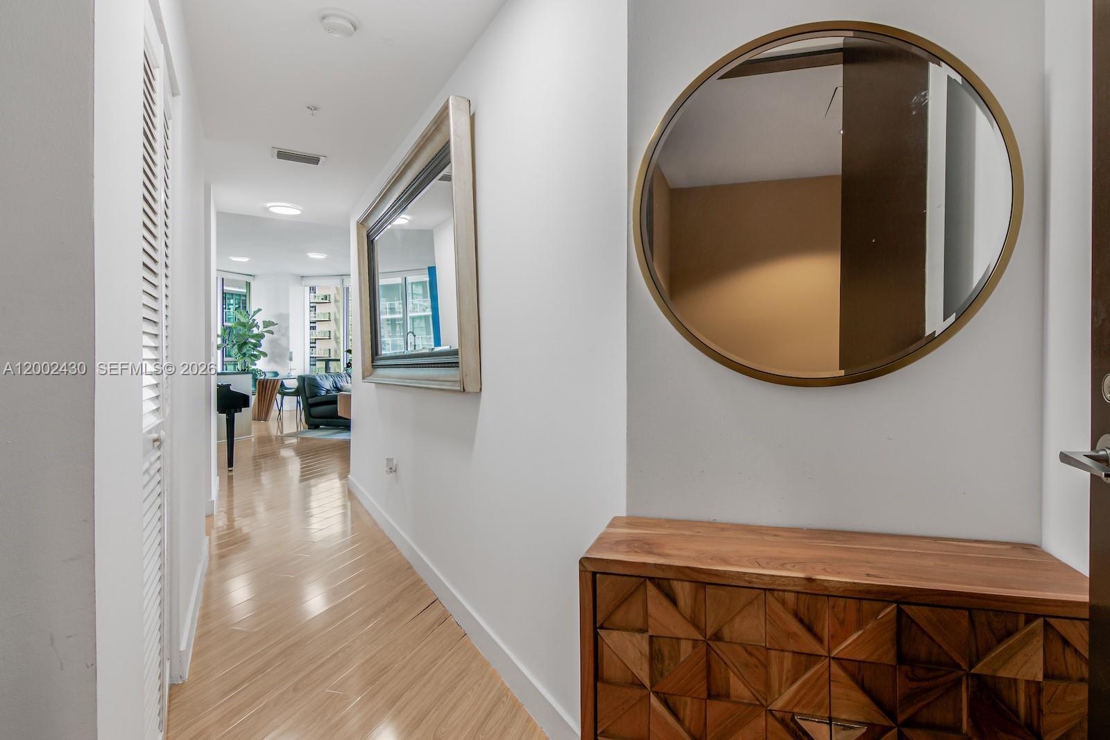 image Axis on Brickell South3