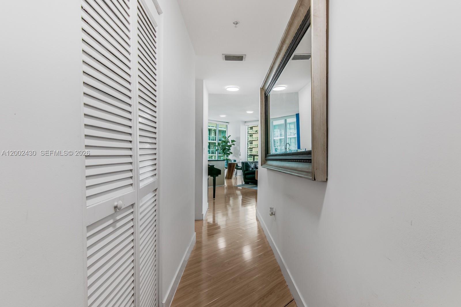 image Axis on Brickell South4