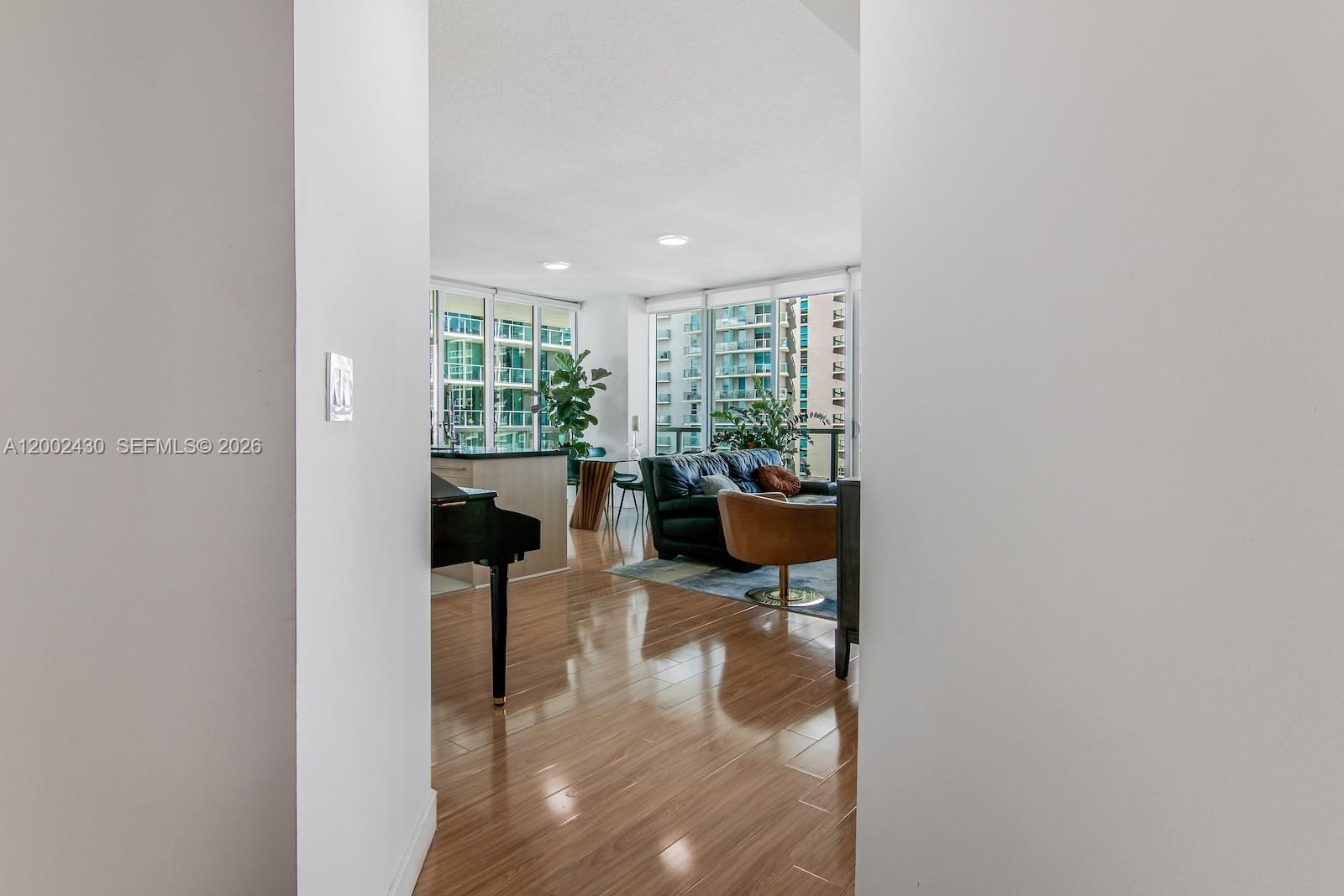 image Axis on Brickell South5