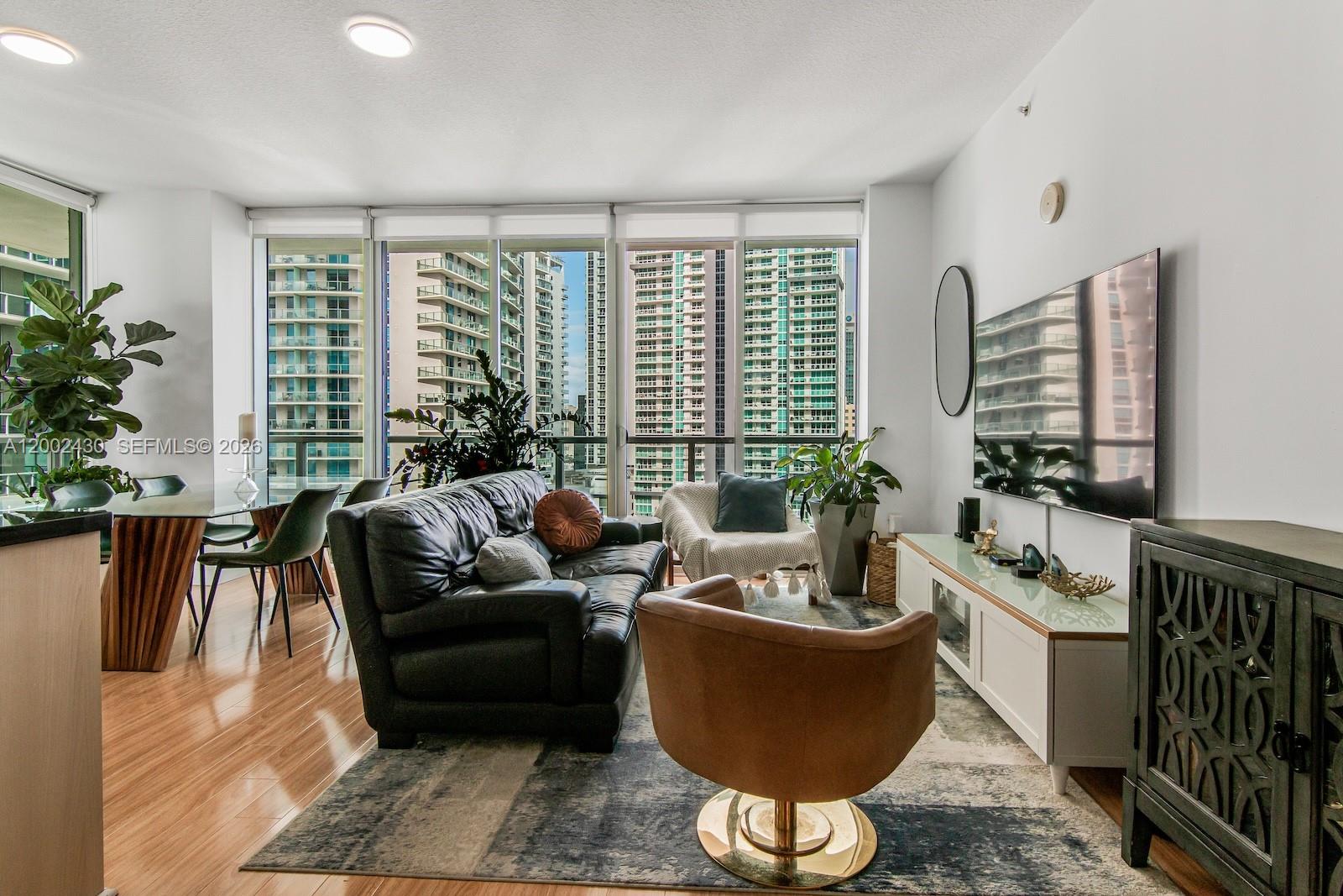 image Axis on Brickell South7