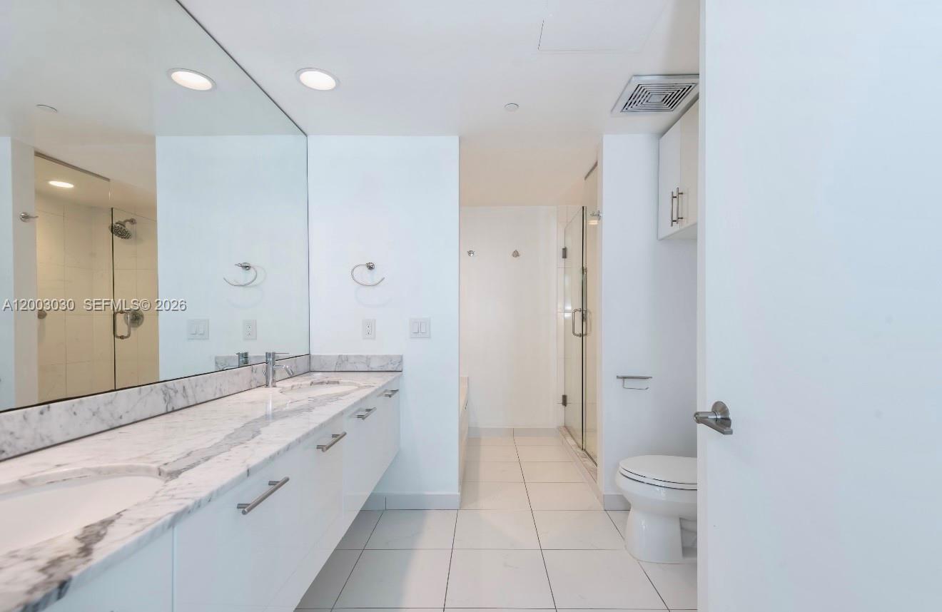 image 500 Brickell West9