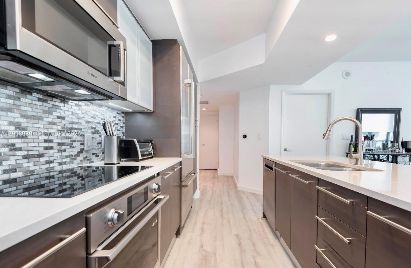 image 500 Brickell West5