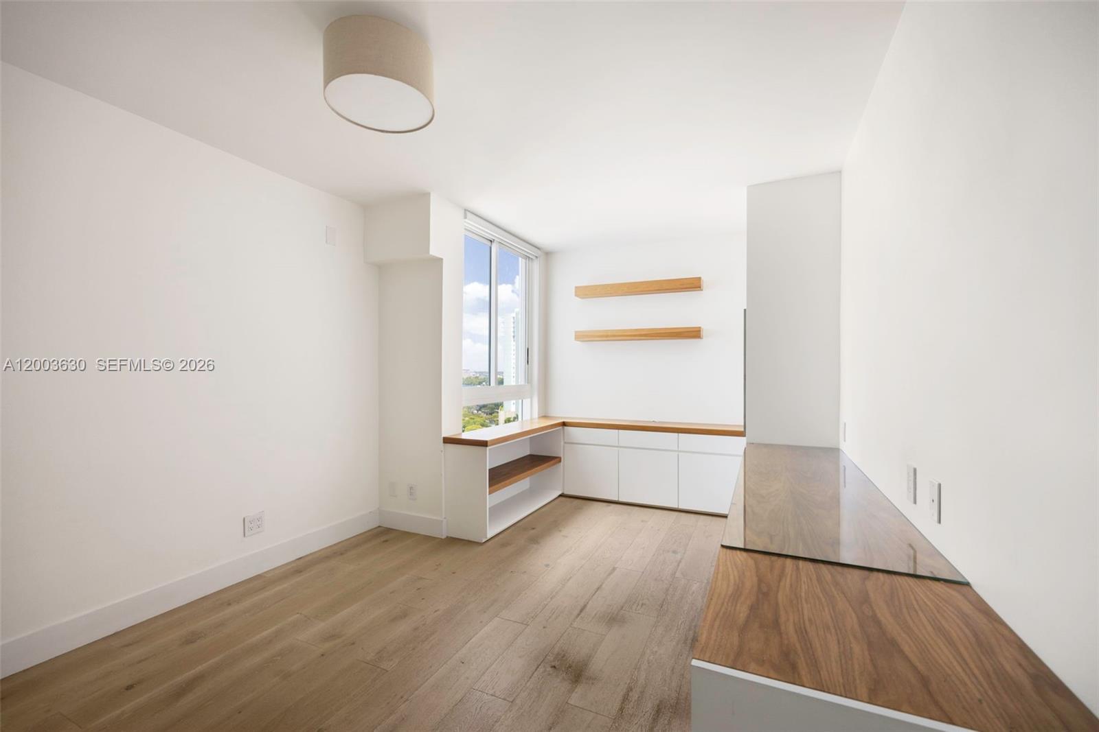 2127 Brickell Ave #1805 Miami, FL 33129