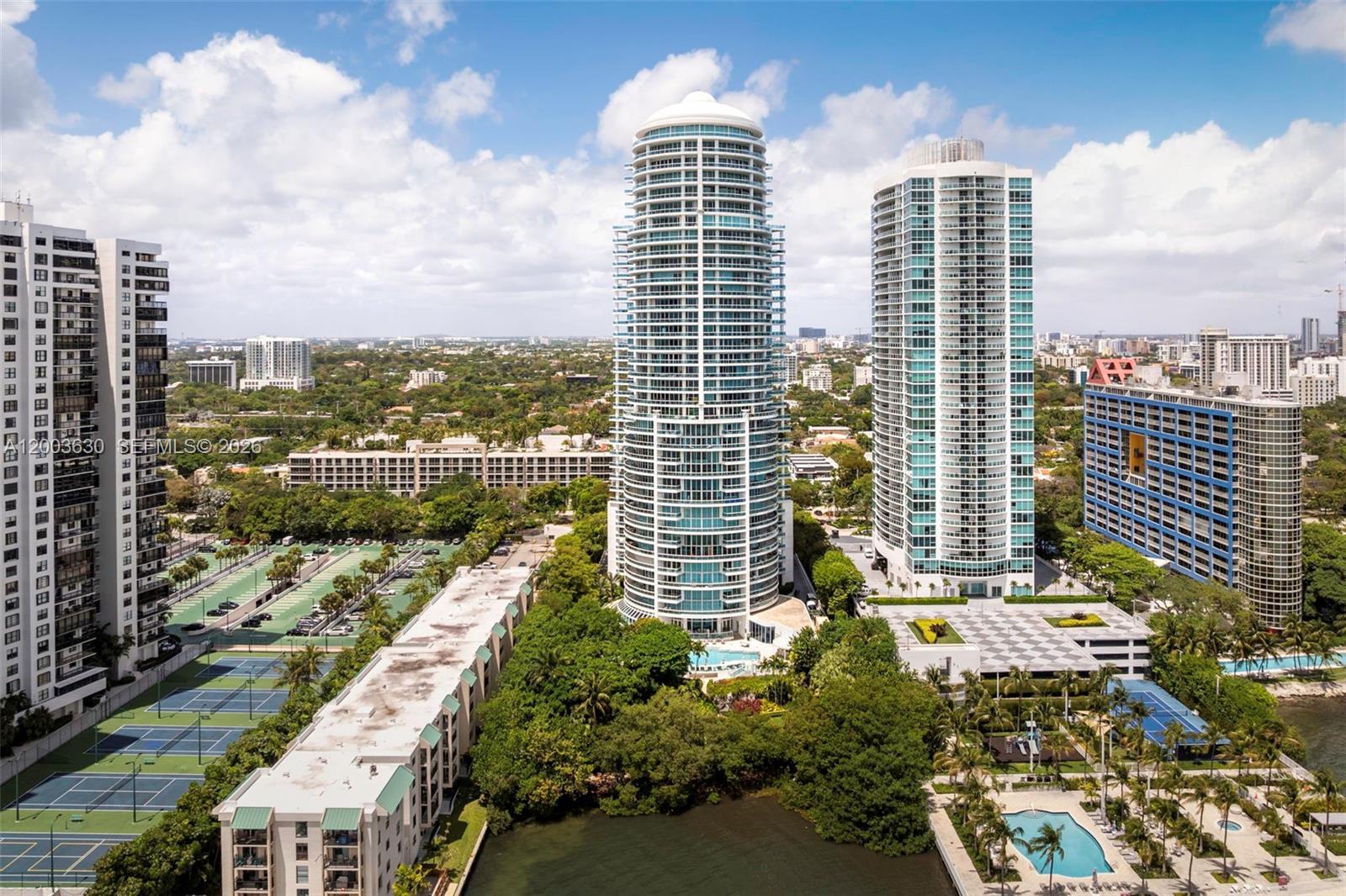 2127 Brickell Ave #1805 Miami, FL 33129