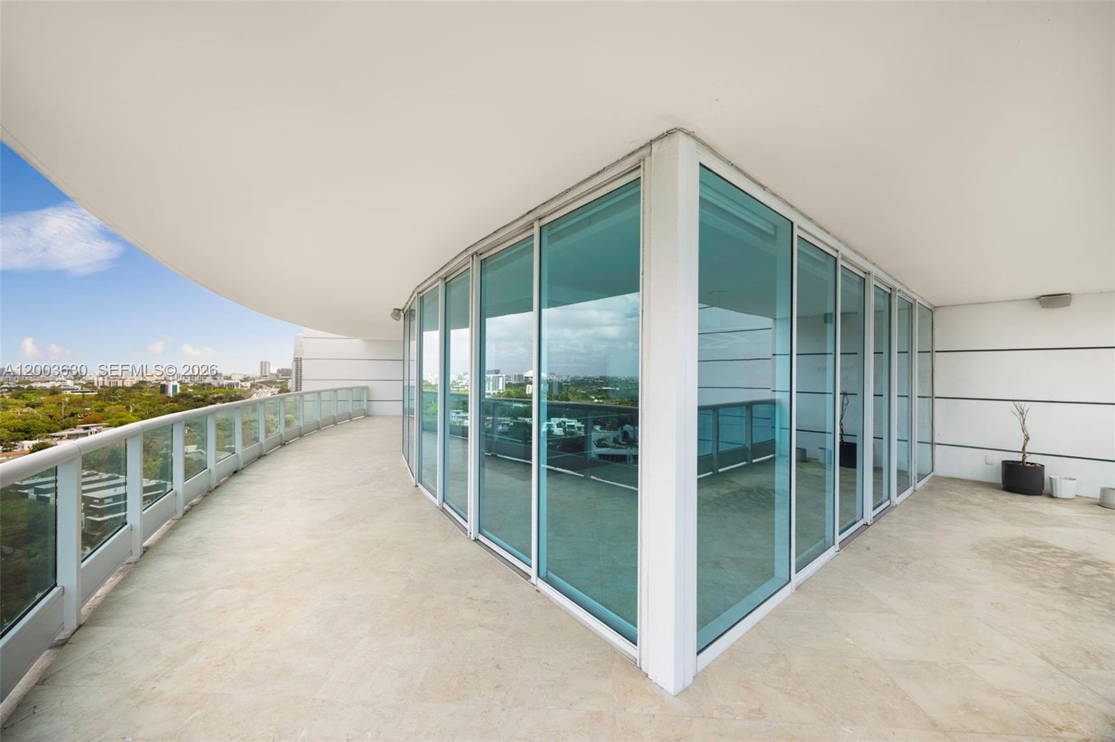 2127 Brickell Ave #1805 Miami, FL 33129