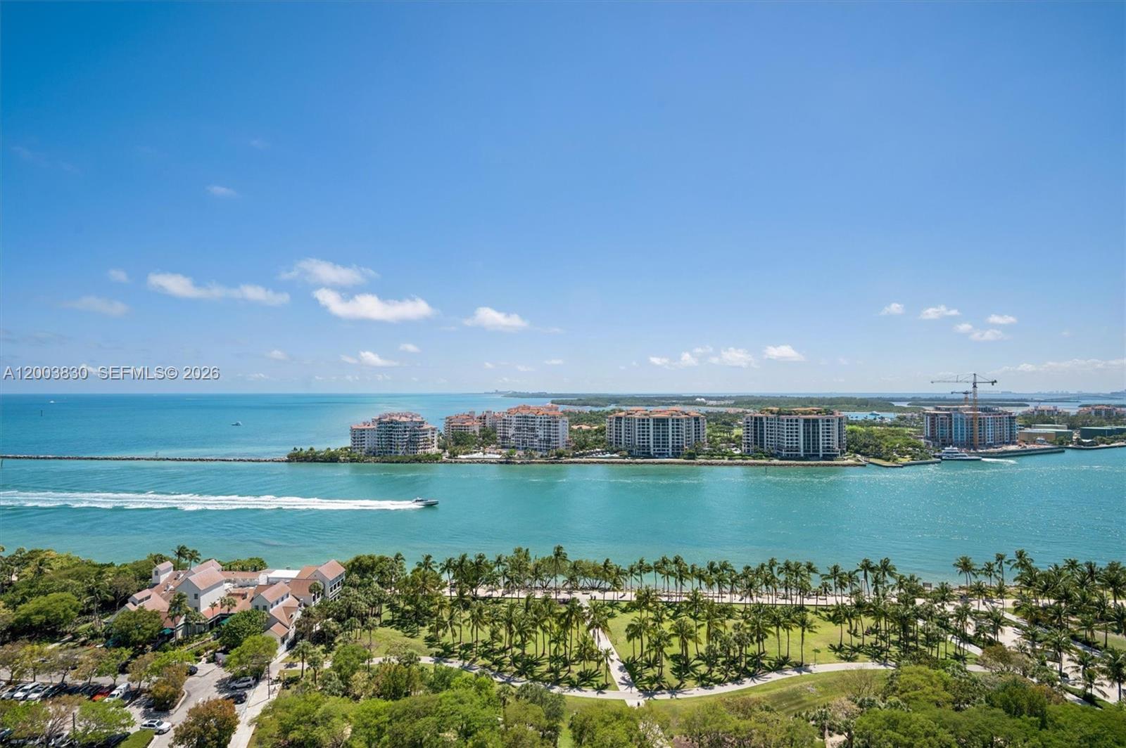 400 S Pointe Dr #2309 Miami Beach, FL 33139