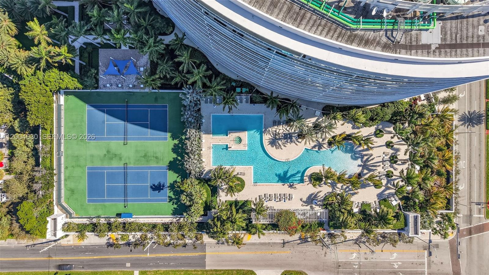 1 N Ocean Blvd #806 Pompano Beach, FL 33062