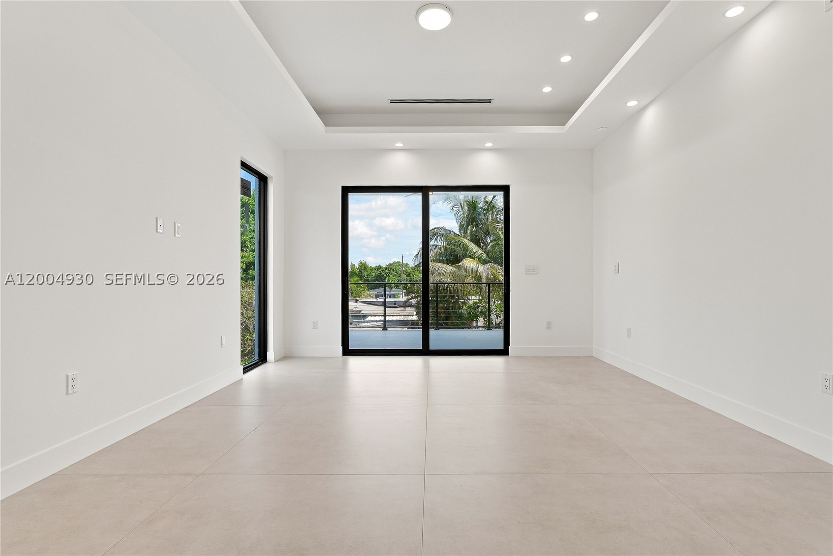 6449 SW 28th St Miami, FL 33155