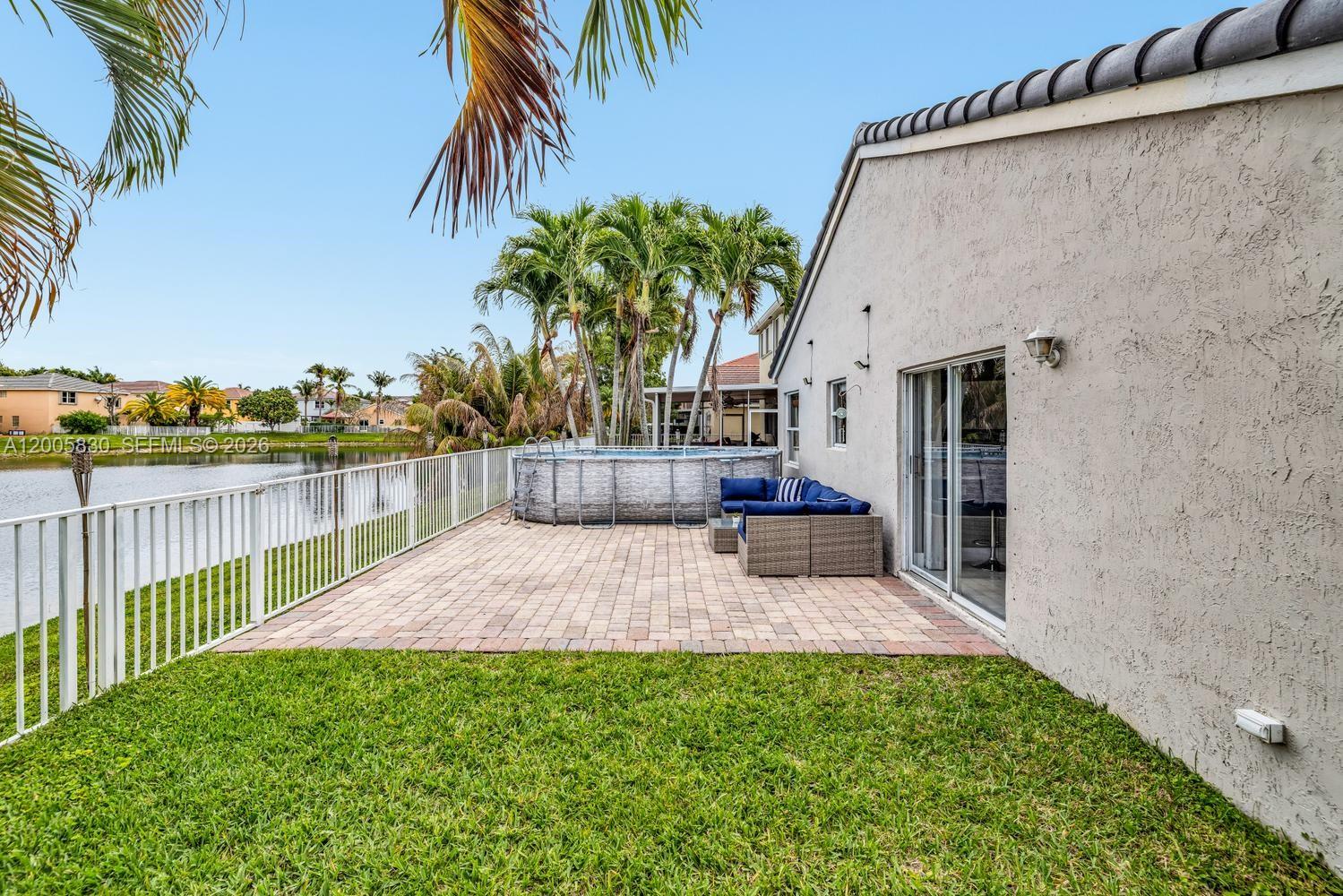 5861 S Sable Cir Margate, FL 33063