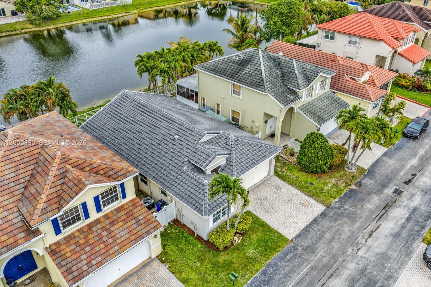5861 S Sable Cir Margate, FL 33063