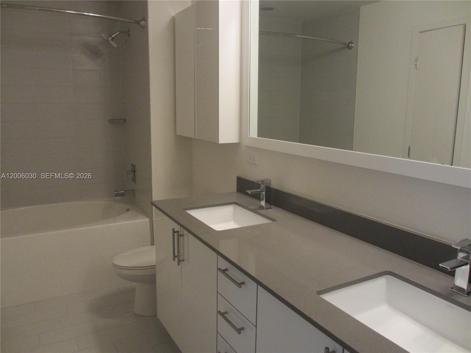 image Nine at Mary Brickell Village4
