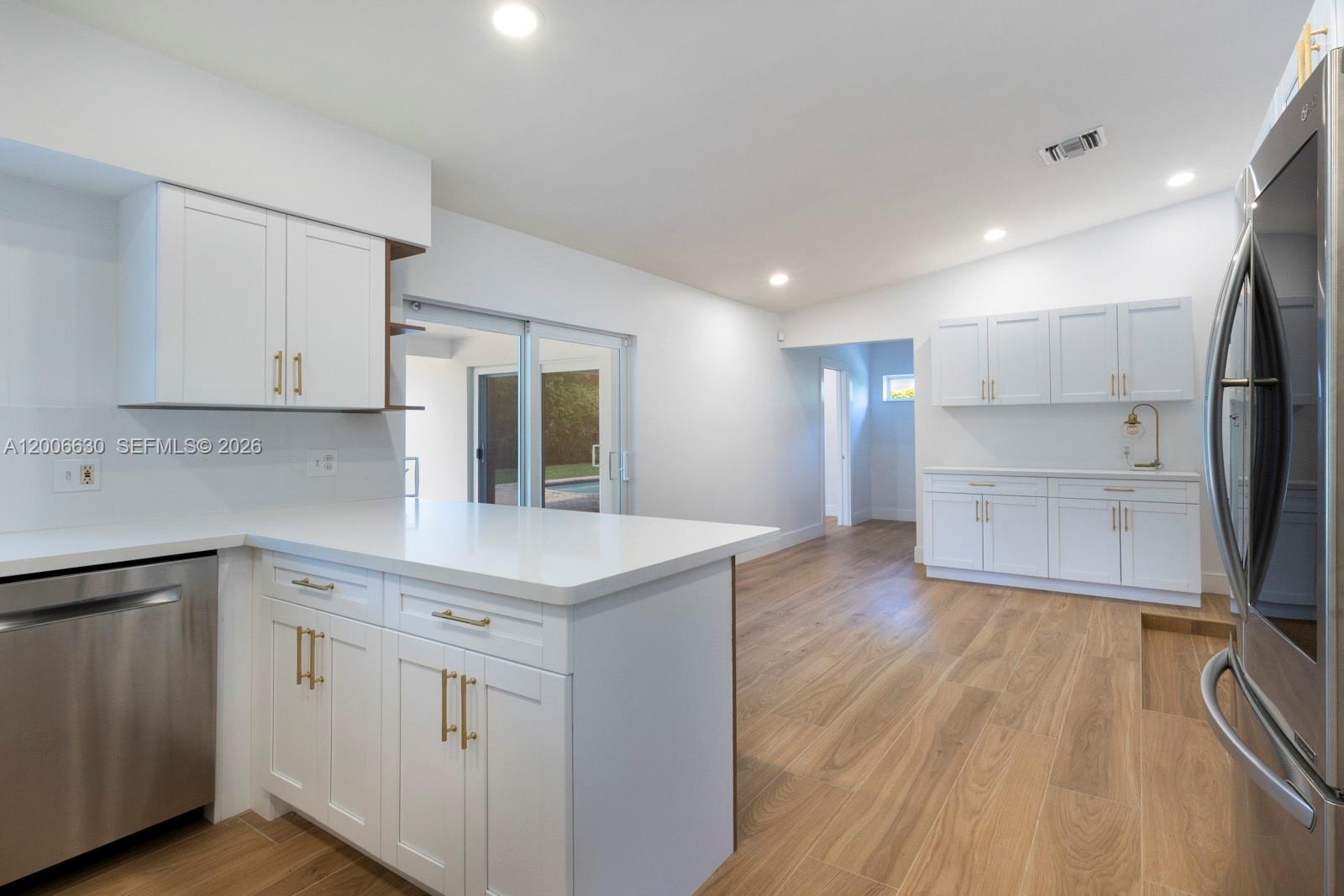 13050 SW 71st Ave Pinecrest, FL 33156