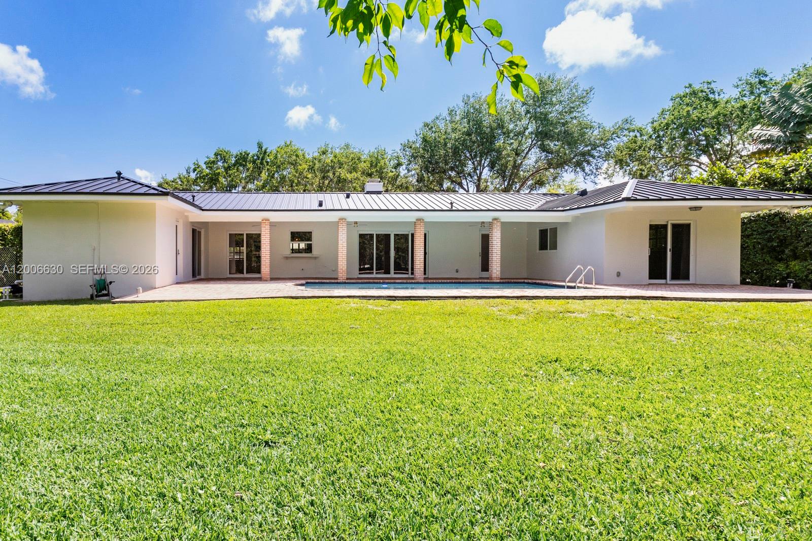 13050 SW 71st Ave Pinecrest, FL 33156