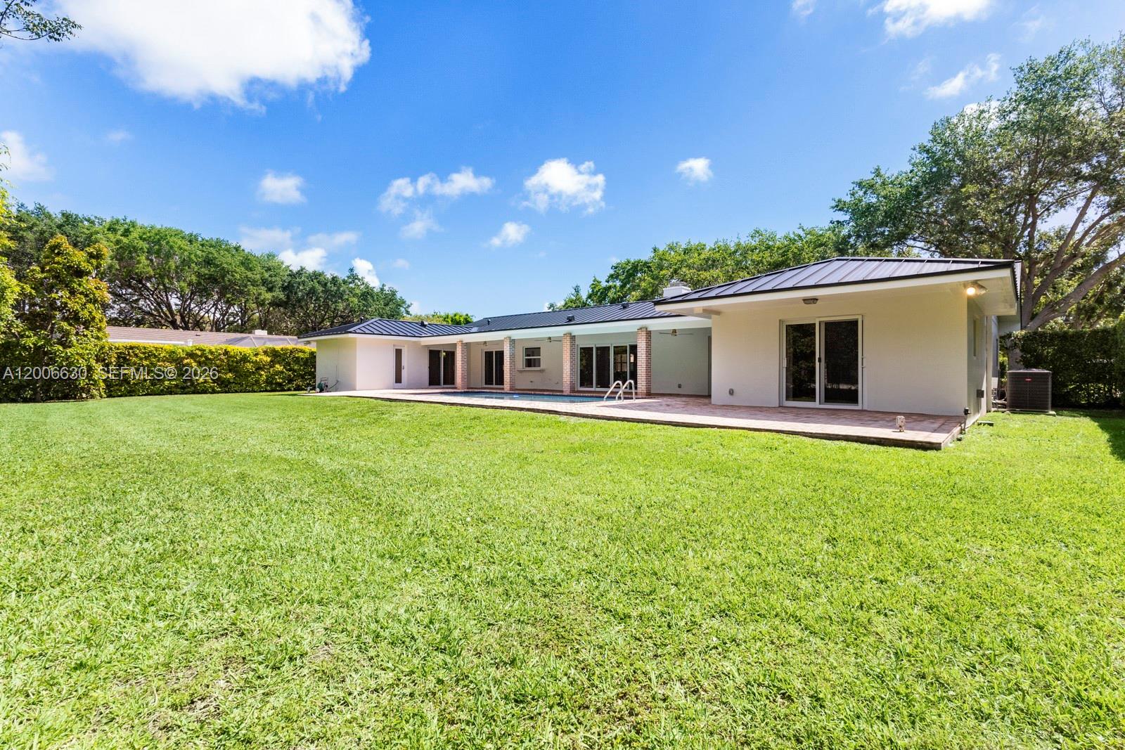 13050 SW 71st Ave Pinecrest, FL 33156