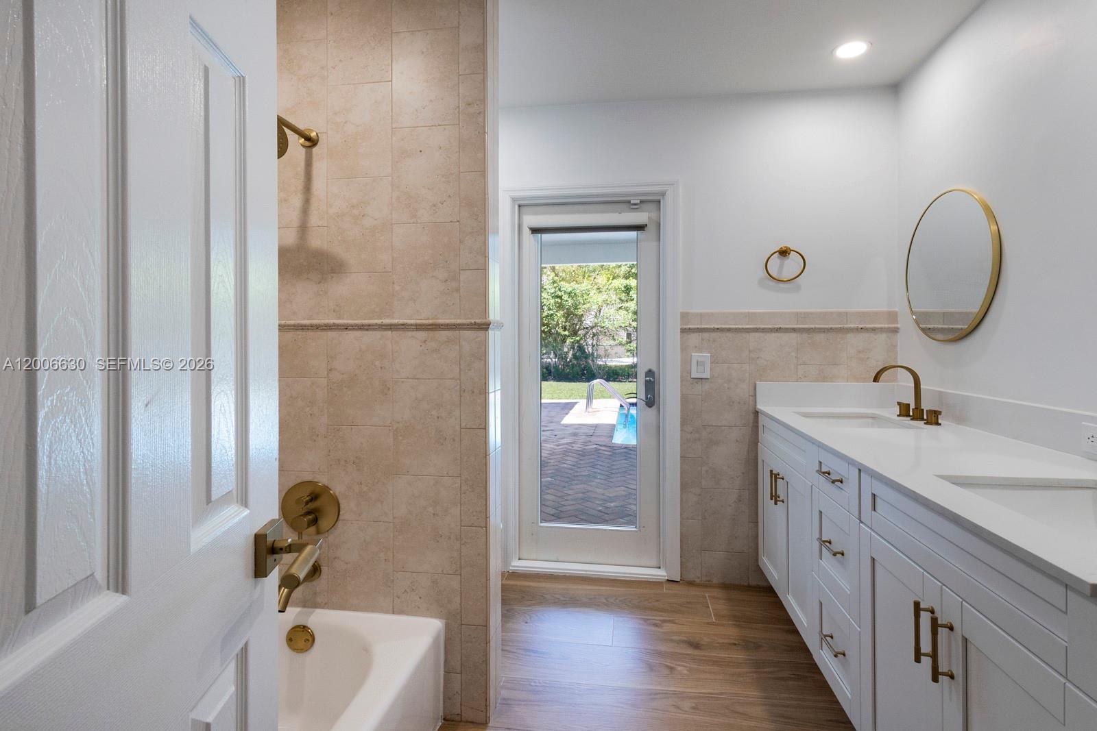 13050 SW 71st Ave Pinecrest, FL 33156