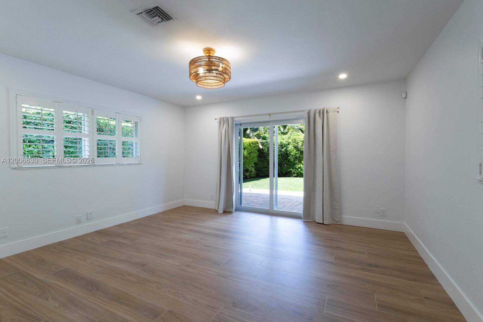 13050 SW 71st Ave Pinecrest, FL 33156