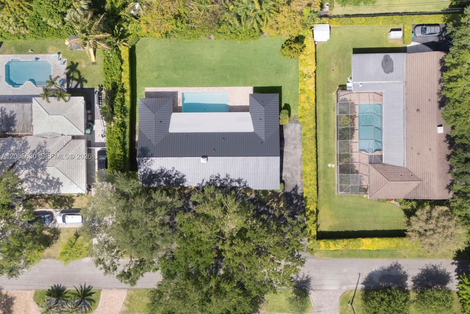 13050 SW 71st Ave Pinecrest, FL 33156