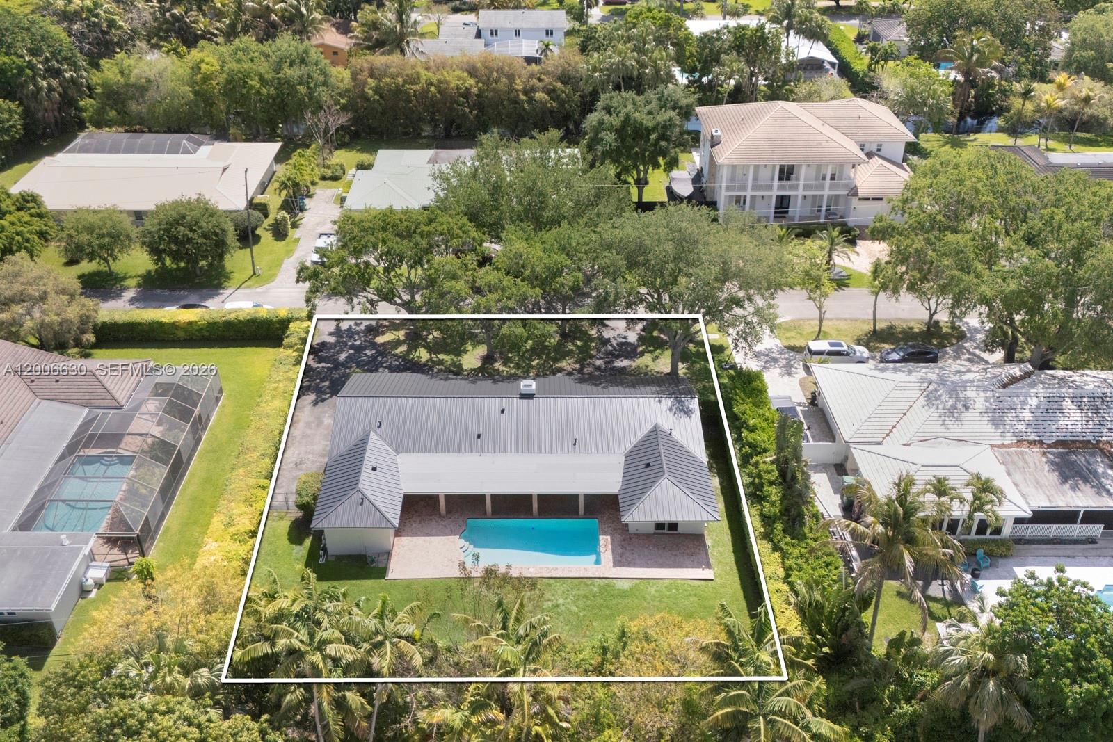 13050 SW 71st Ave Pinecrest, FL 33156