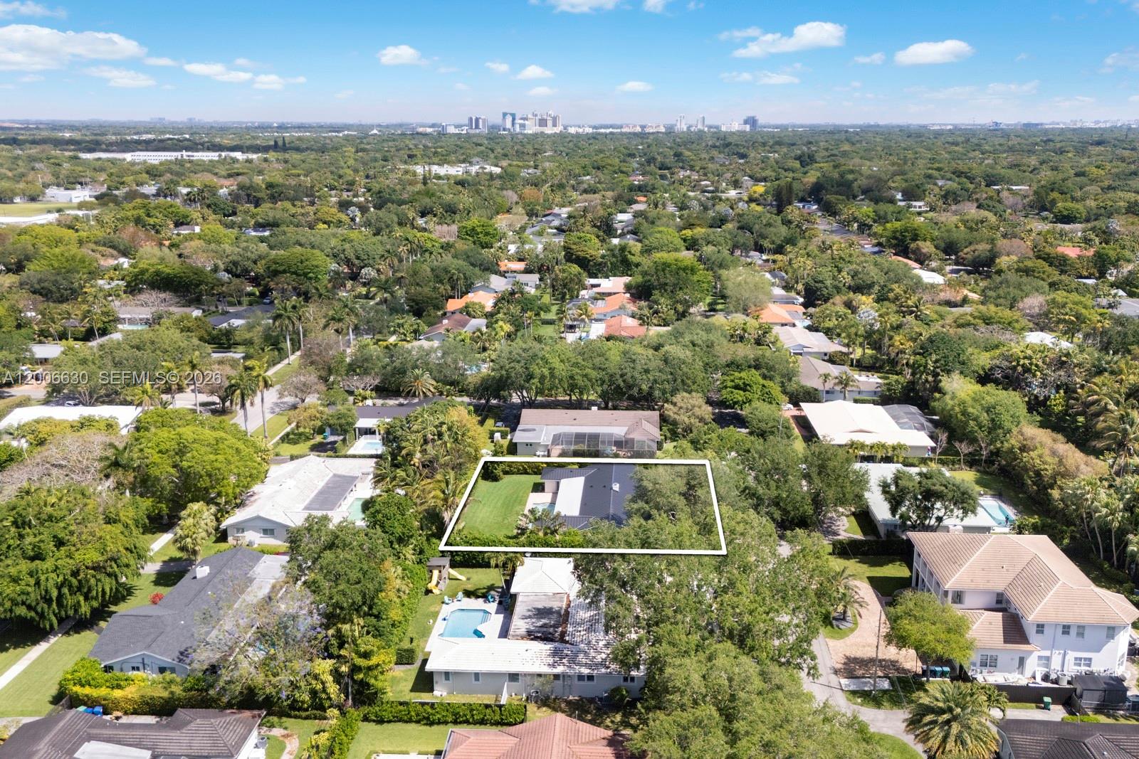 13050 SW 71st Ave Pinecrest, FL 33156