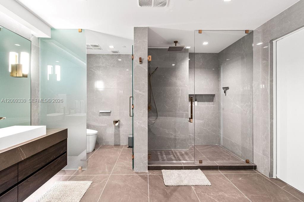 1116 N Ocean Blvd #1205 Pompano Beach, FL 33062
