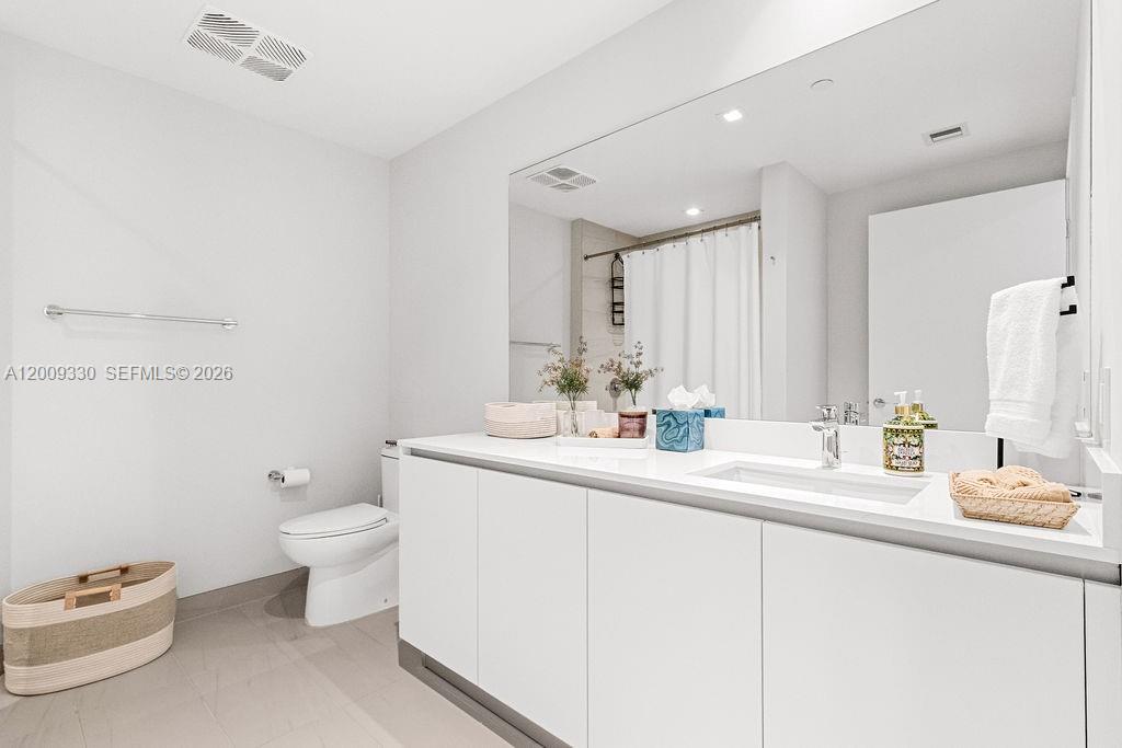 1116 N Ocean Blvd #1205 Pompano Beach, FL 33062