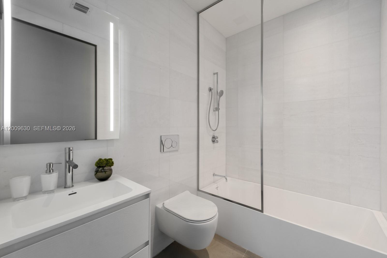 2000 S Ocean Dr #PH1 Hallandale Beach, FL 33009