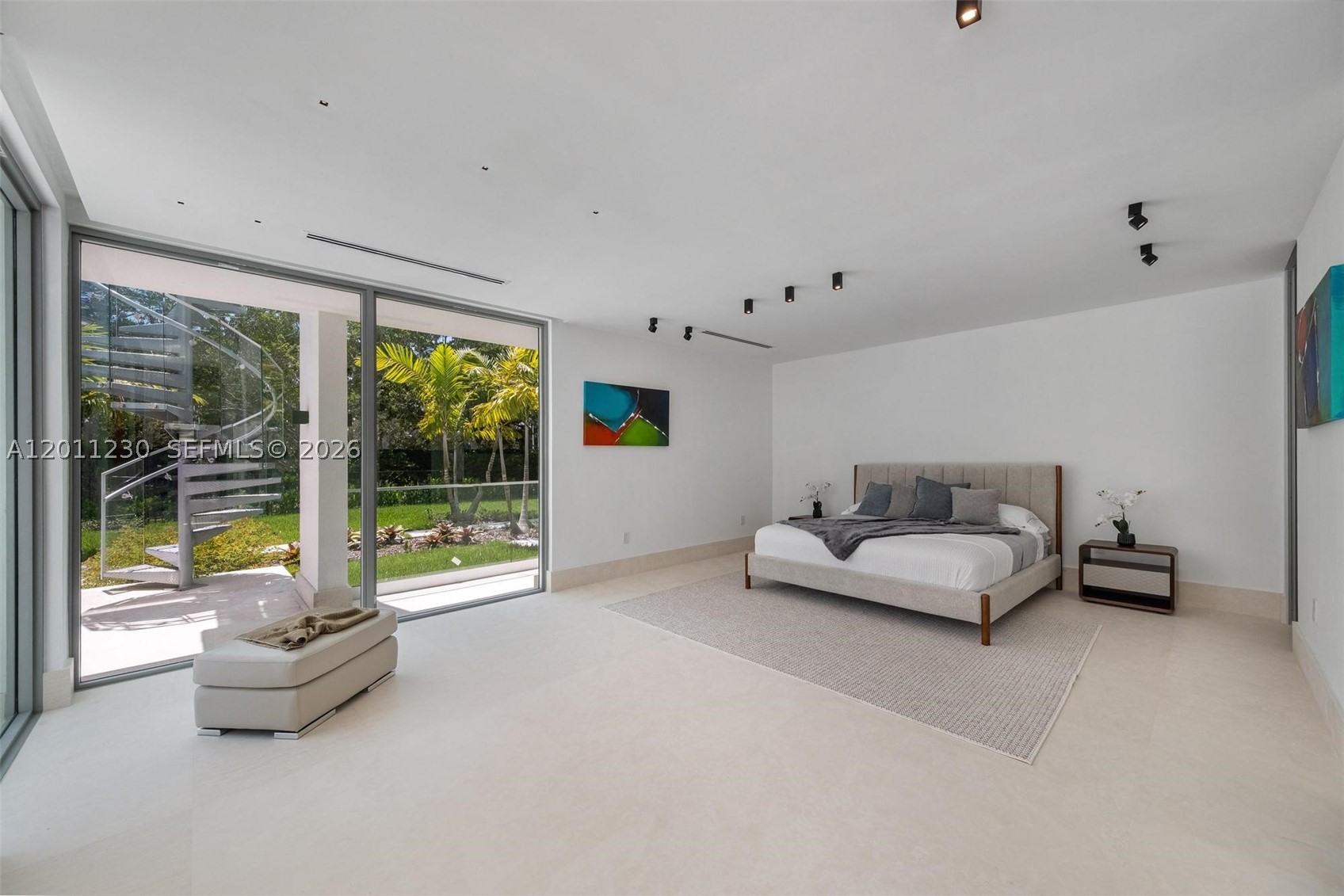 3280 Lake Rdg Ln Weston, FL 33332