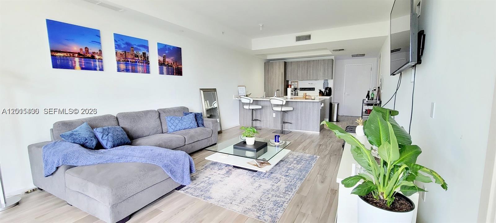 801 S Miami Ave #3402 Miami, FL 33130