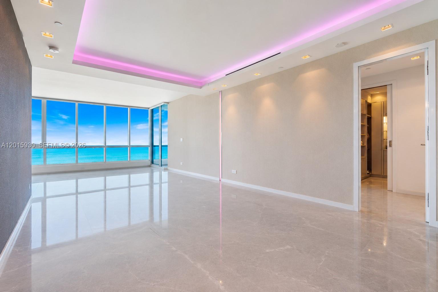100 S Pointe Dr #2506 Miami Beach, FL 33139