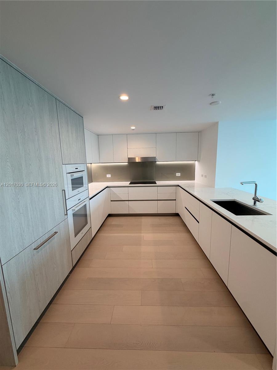 9201 E Bay Hbr Dr #309 Bay Harbor Islands, FL 33154