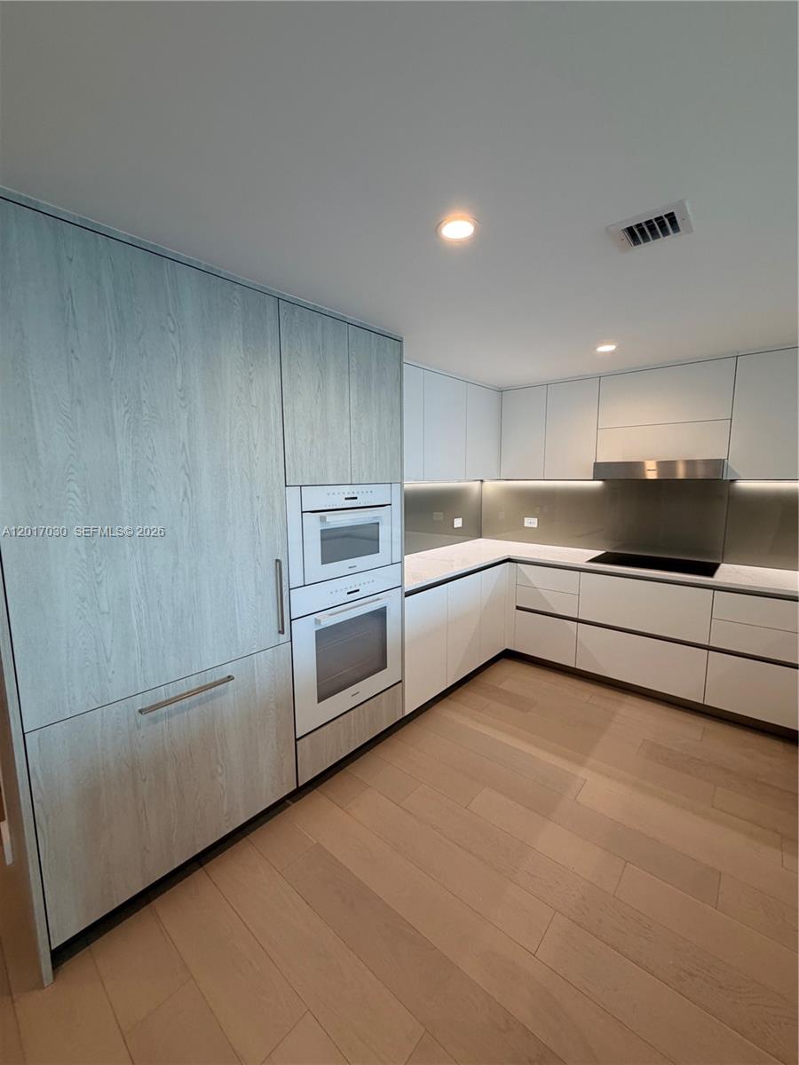 9201 E Bay Hbr Dr #309 Bay Harbor Islands, FL 33154
