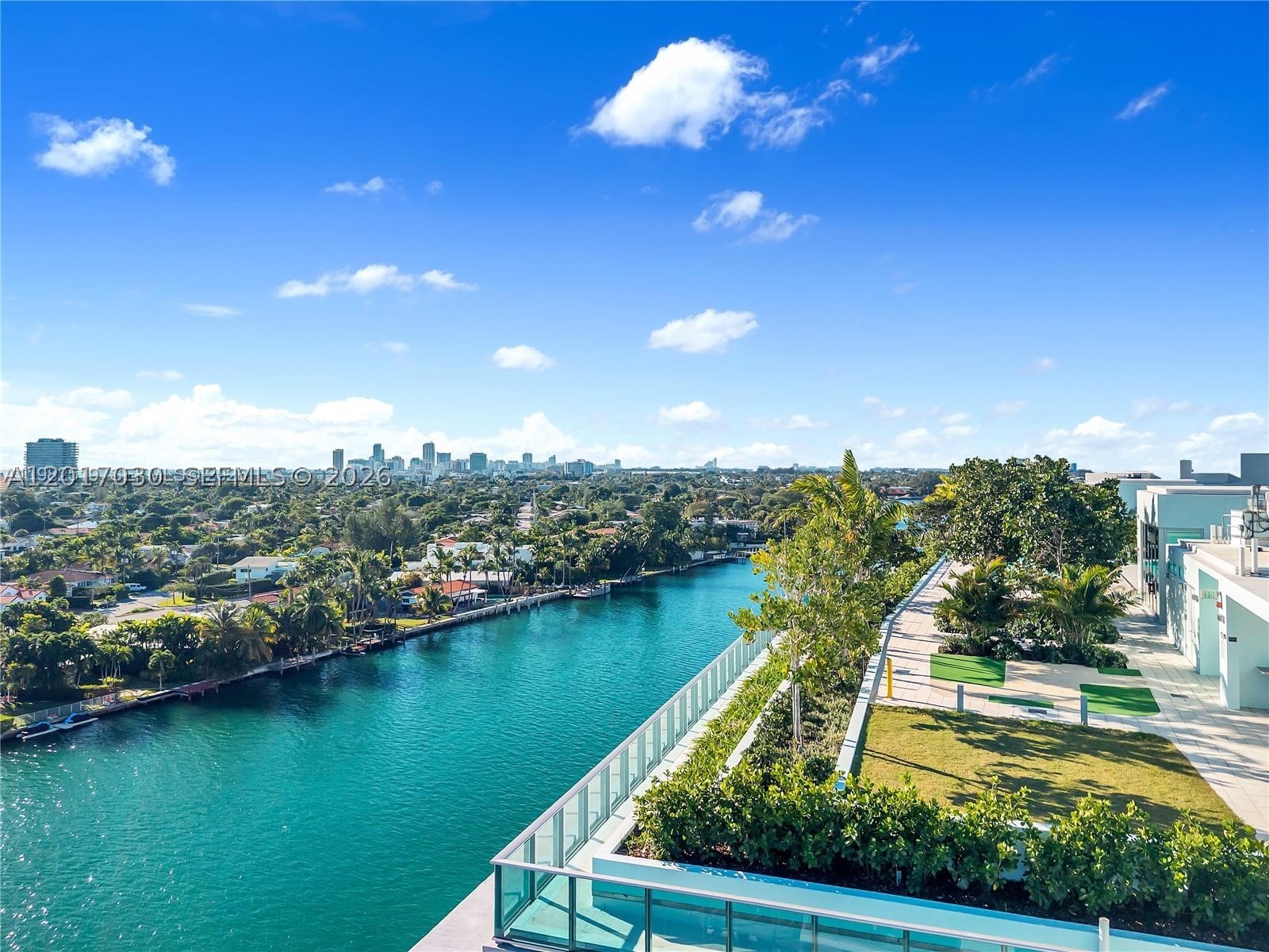 9221 E Bay Hbr Dr #309 Bay Harbor Islands, FL 33154
