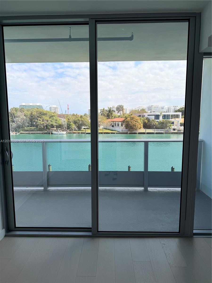 9201 E Bay Hbr Dr #309 Bay Harbor Islands, FL 33154